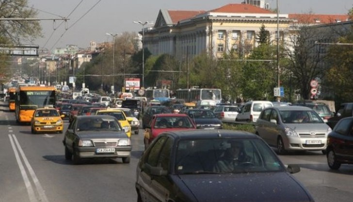 Средната възраст на автомобилите у нас е над 20 години Средната възраст на автомобилите у нас е над 20 години