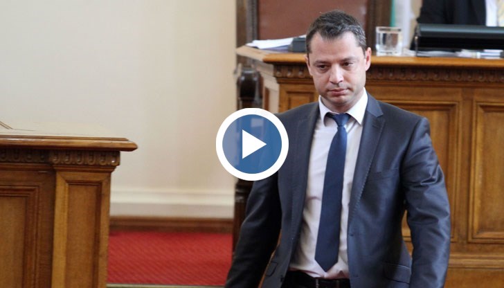 Моделът в Хасково, дирижиран от Делян Добрев, е пренесен и на национално ниво в управлението на държавата