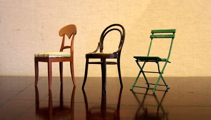 По-добре празни столове, отколкото празни въпроси! По-добре празни столове, отколкото празни въпроси!