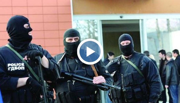 Антимафиотите са там по сигнали за корумпирани митничари