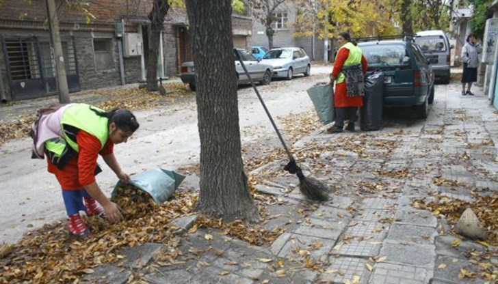 Новата мярка ще засегне най-вече ромите, които най-често не могат да си платят глобите Новата мярка ще засегне най-вече ромите, които най-често не могат да си платят глобите