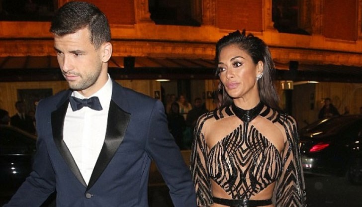 Шерцингер била отчаяна, че двамата поддържат отношения само по телефона Шерцингер била отчаяна, че двамата поддържат отношения само по телефона