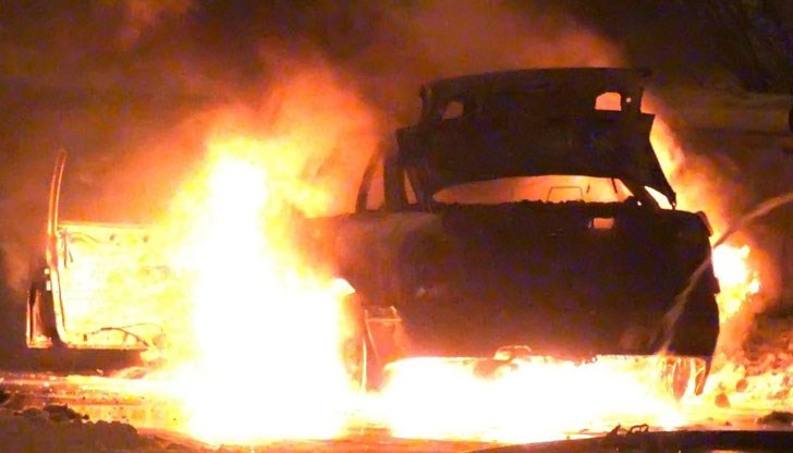 Автомобилът е бил отркраднат и е обявен за издирване от плевенската полиция