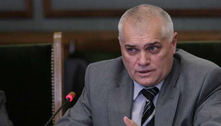 Валентин Радев се надява и други служители от сектор „Сигурност”, нарушили закона, да бъдат залавяни