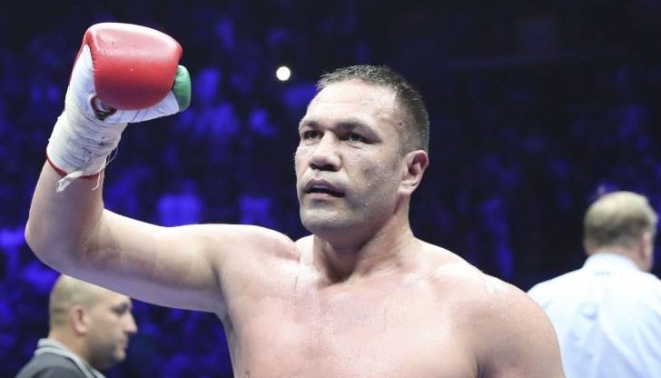 Кобрата остава претендент за световната титла