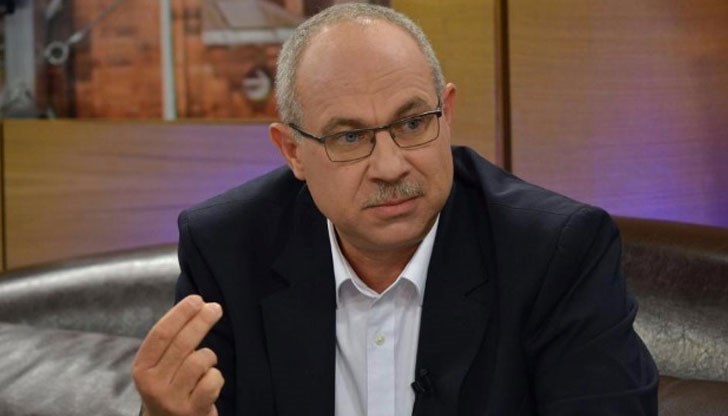 Иска 50 000 лева обезщетение за нанесена обида