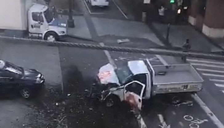 Открита е стрелба, има загинали