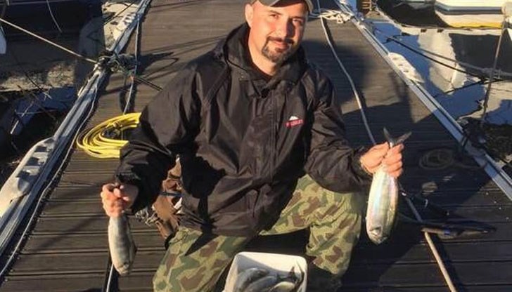 Рибарите от Несебър до Царево се връщат ухилени от морето заради внезапно появилите се пасажи на добре пораснал за сезона паламуд