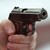 Заплашиха с пистолет младеж в Бургас за 6 лева