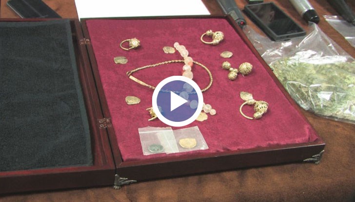 Полицаите се натъкнали на находката при проверка на автомобил в Казанлък