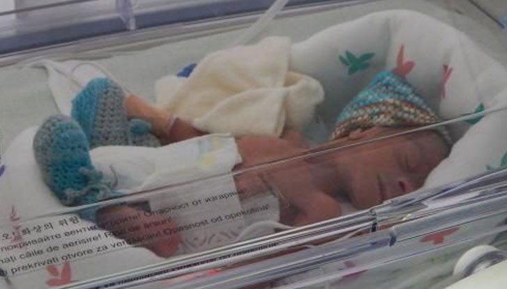 Бебето е изпратено в София за диагностика на ретинопатията