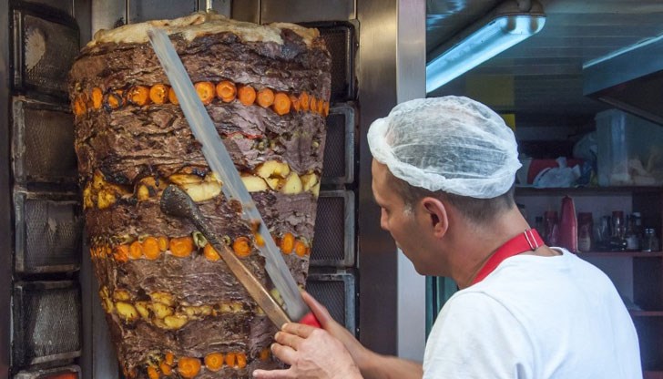 Смята се, че ще отпаднат 110 000 работни места Смята се, че ще отпаднат 110 000 работни места