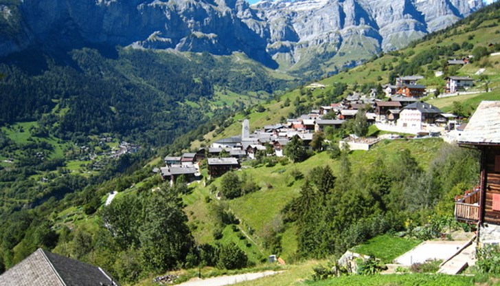 Новопристигналите трябва да останат в селoто най-малко 10 години Новопристигналите трябва да останат в селoто най-малко 10 години