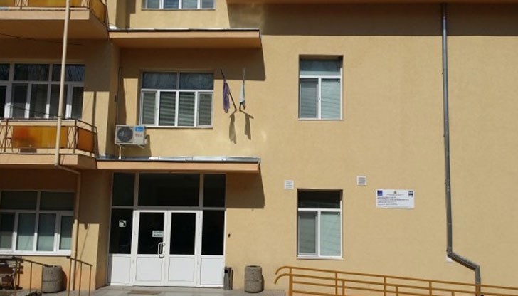 Стаята е част от отделението по Акушерство и гинекология Стаята е част от отделението по Акушерство и гинекология