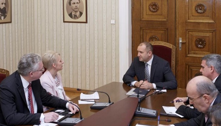 Държавният глава се срещна с посланика на Великобритания Ема Хопкинс Държавният глава се срещна с посланика на Великобритания Ема Хопкинс