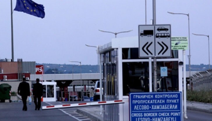 Казусът щял да се разгледа много внимателно, уверява Екатерина Захариева Казусът щял да се разгледа много внимателно, уверява Екатерина Захариева