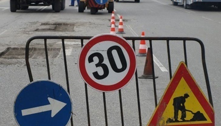 Министър Нанков инспектира ремонта Министър Нанков инспектира ремонта