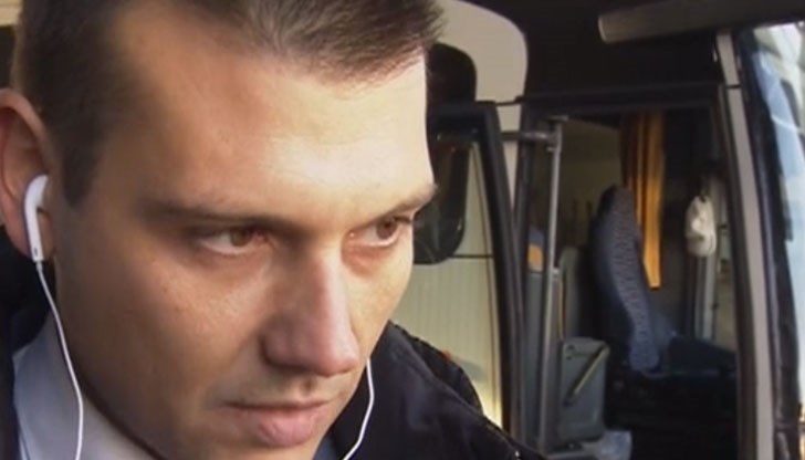 Все още няма следа от шофьора на автобуса, който катастрофира на магистрала „Тракия” Все още няма следа от шофьора на автобуса, който катастрофира на магистрала „Тракия”