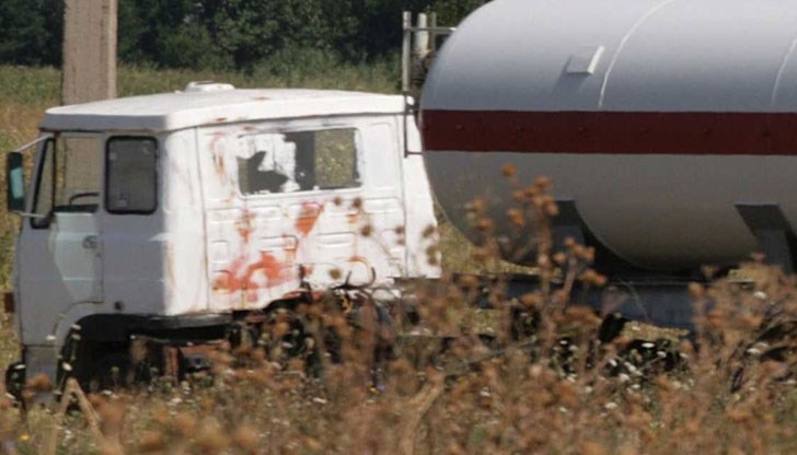 Той е управлявал цистерна, която се е обърнала