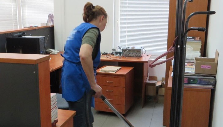 Хигиенистките на Висшия съдебен съвет са работили с удължено работно време Хигиенистките на Висшия съдебен съвет са работили с удължено работно време