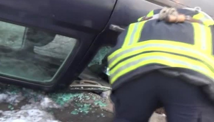 Шофьорът не се е съобразил с пътните условия / Снимката е илюстративна/