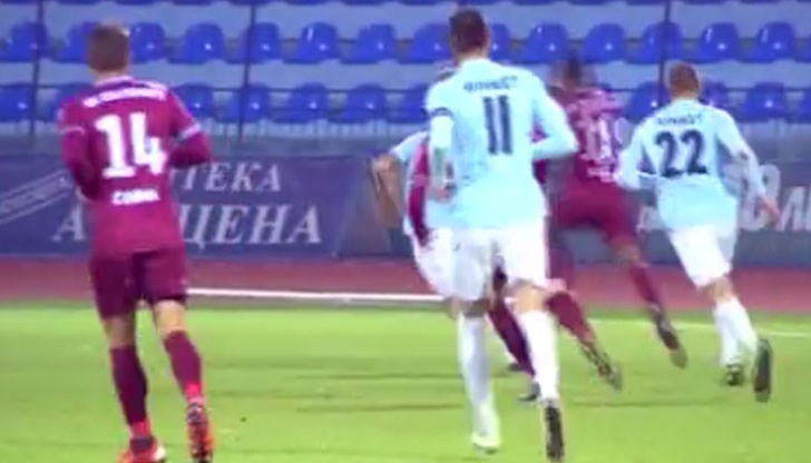 Дунав удари греда срещу Берое Дунав удари греда срещу Берое