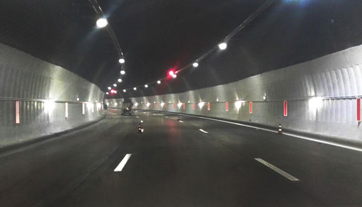 Трасето е с ново осветление и системи за видеонаблюдение и пожароизвестяване