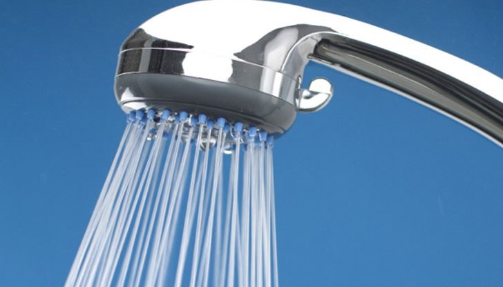 Около 5000 домакинства в кв. "Здравец" и в централната част на Русе са без парно и топла вода заради аварии Около 5000 домакинства в кв. "Здравец" и в централната част на Русе са без парно и топла вода заради аварии