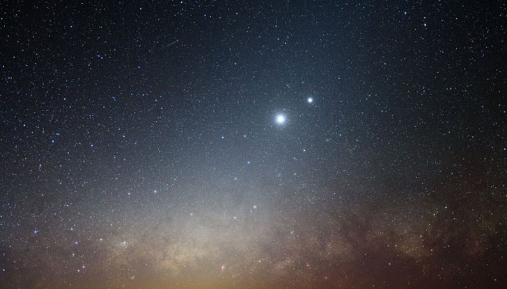 Явлението ще е видимо много ниско над източния хоризонт от около 6:15 ч. до развиделяване за Западна България и от около 6:05 ч. до развиделяване за източната половина на страната