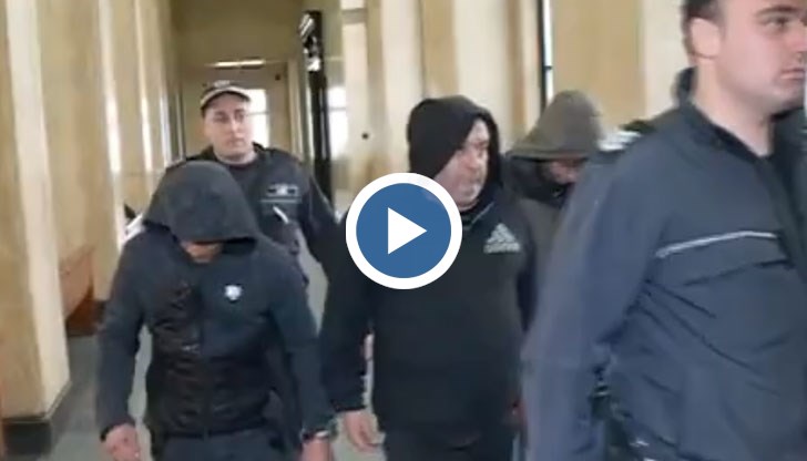 Представяме ви Николай-Мечо и Сергей – Шингалото и палатите им в Горна Оряховица