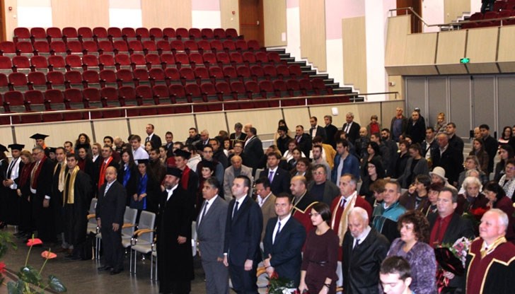 Русенският университет ще продължи да бъде притегателен център за все повече млади хора