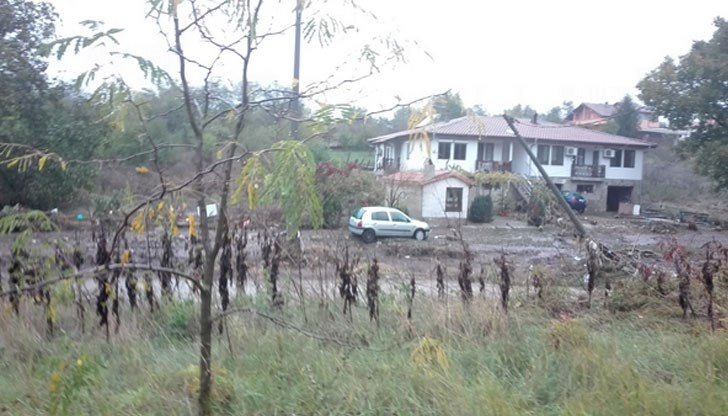 Техниката ще бъде доставена днес на семействата, пострадали от наводнението в края на октомври