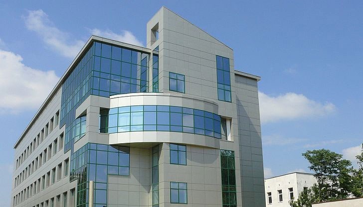 Националната агенция за приходите беше отличена с първа награда в категорията „Подобрение на обслужването“ Националната агенция за приходите беше отличена с първа награда в категорията „Подобрение на обслужването“