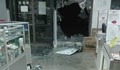 Разбиха с брадви магазин за техника в Ботевград