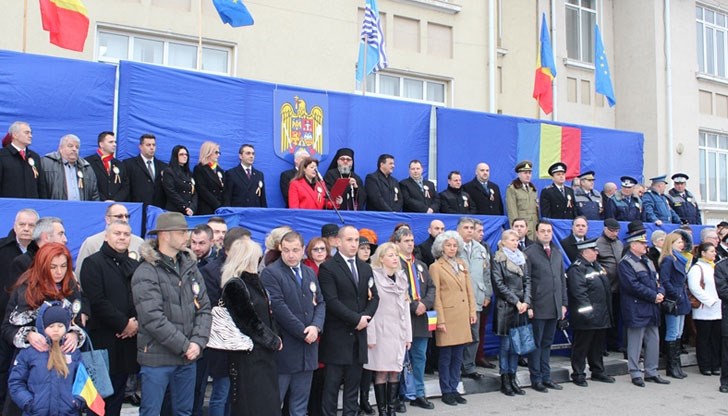 Губернаторът на Русе, заместникът му Валентин Колев, зам.-кметът Иван Григоров и изпълнителният директор на Асоциация „Еврорегион Данубиус“ г-жа Лили Ганчева участваха в празничното честване в град Гюргево