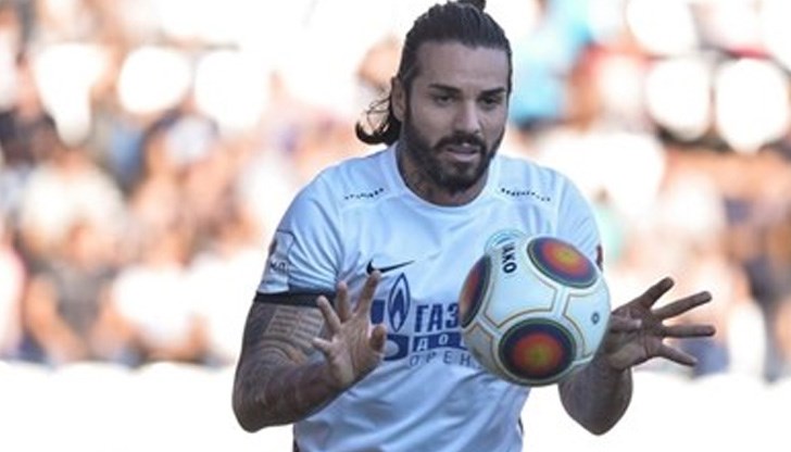 Българинът е разтрогнал по взаимно съгласие договора си Българинът е разтрогнал по взаимно съгласие договора си