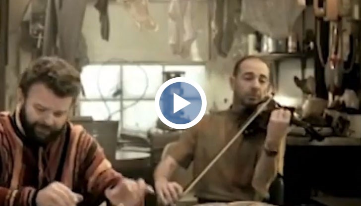 Димитър Маринов си е партнирал с Аштън Къчър, Кийфър Съдърланд, Матю Пери и София Вергара