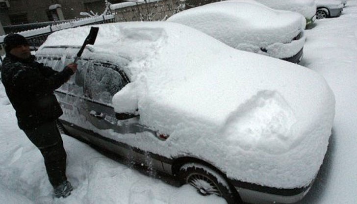 Първо е важно да напомним какво ДА правите и какво НЕ трябва да правите с автомобила си през зимата
