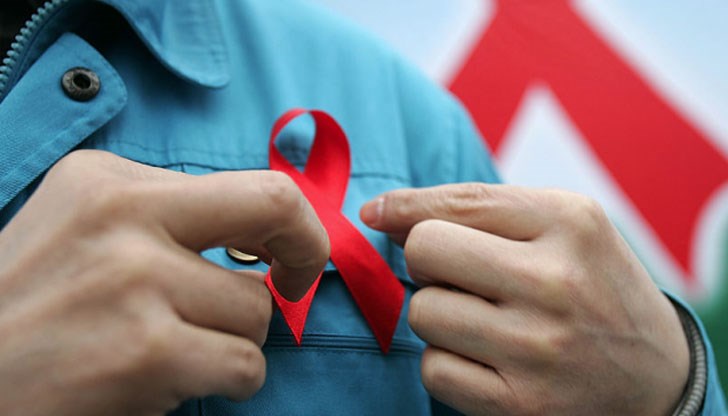 В световен мащаб по-малко от половината мъже, тествани позитивно за ХИВ, получават лечение