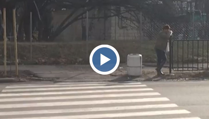 Преместването на пешеходната пътека край паметника "Альоша" създаде риск от инциденти