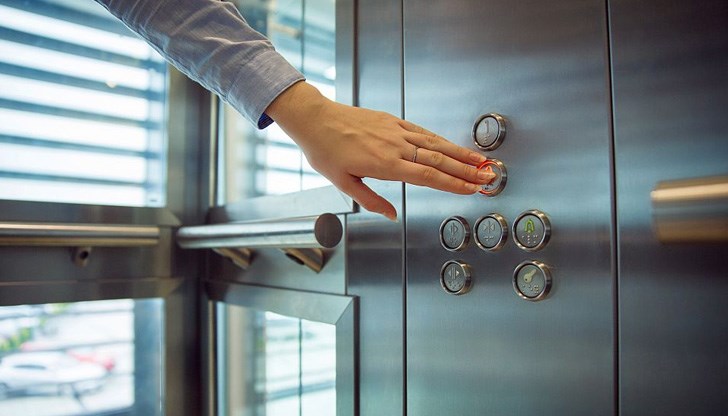 Времето за реакция е 30 секунди Времето за реакция е 30 секунди