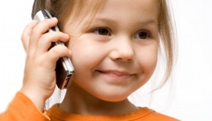 6-годишното момиченце изпробвало новата си "играчка" 6-годишното момиченце изпробвало новата си "играчка"