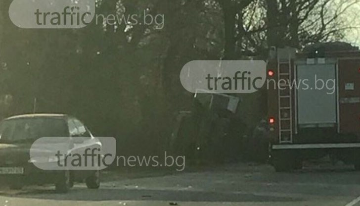 Семейството пътувало в БМВ, което се е сблъскало с микробус Семейството пътувало в БМВ, което се е сблъскало с микробус