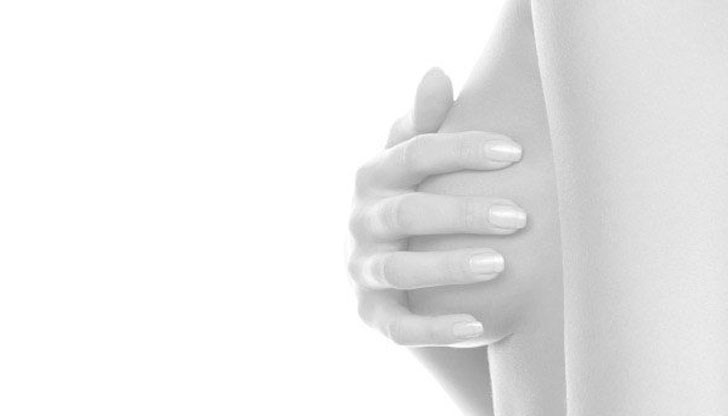 Над 2 000 българки не са потърсили правата си заради опасните силиконови импланти, продавани години наред от френската компания PIP Над 2 000 българки не са потърсили правата си заради опасните силиконови импланти, продавани години наред от френската компания PIP