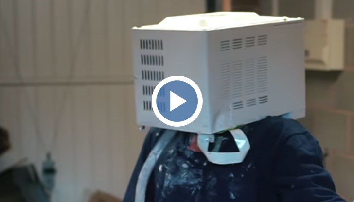 Младият мъж искал да си направи гипсова отливка на главата