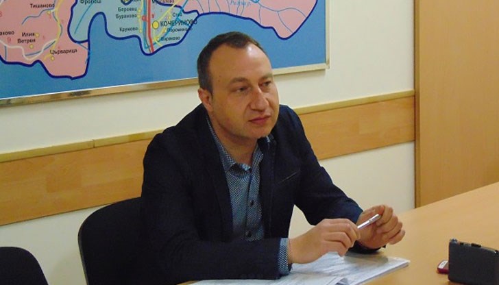 Много насила изкарах тези няколко месеца в Народното събрание, заяви Ивайло Константинов