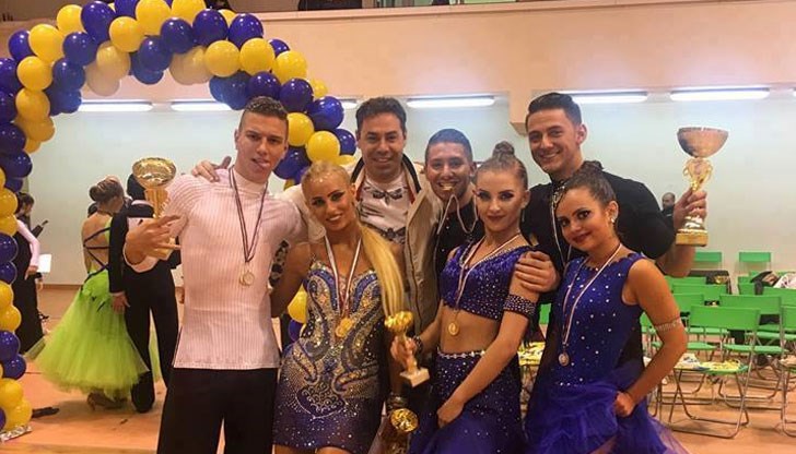 Те участваха в три състезания - Открит турнир по спортни танци, кръг от веригата за  Купа "България" и надпревара за Сладоледена купа "Raffy"