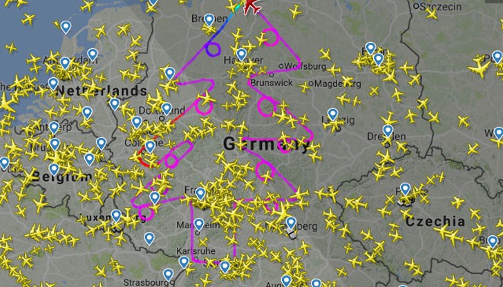 Изпитателният А380 е излетял от Хамбург