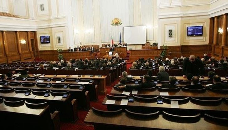 За командировки в страната са платени повече от 670 хиляди лева