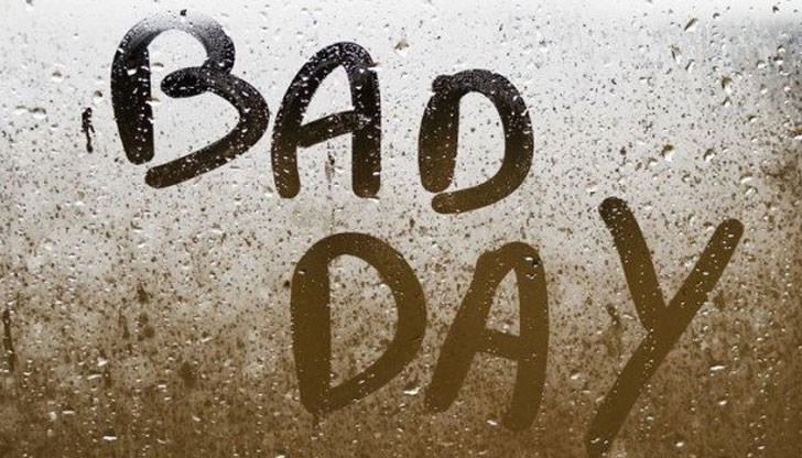 Астролозите съветват да не взимаме никакви важни решения и да не предприемаме някакви драстични действия. Те ще доведат до много лоши последствия